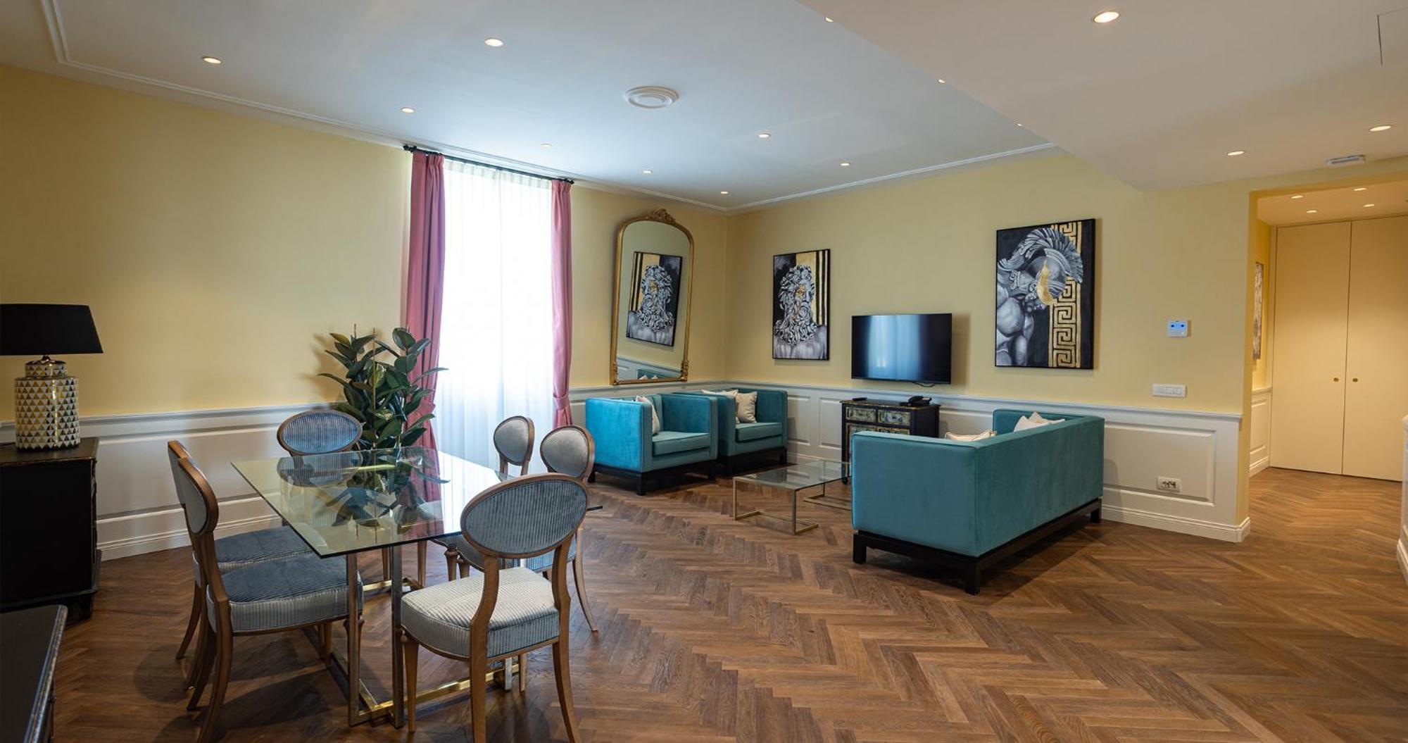 Algila Luxury Torrigiani Apartments Florence Exterior photo
