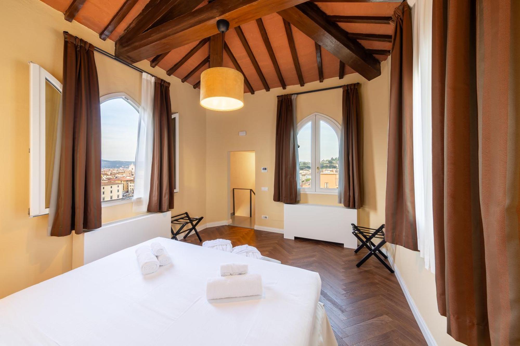 Algila Luxury Torrigiani Apartments Florence Exterior photo